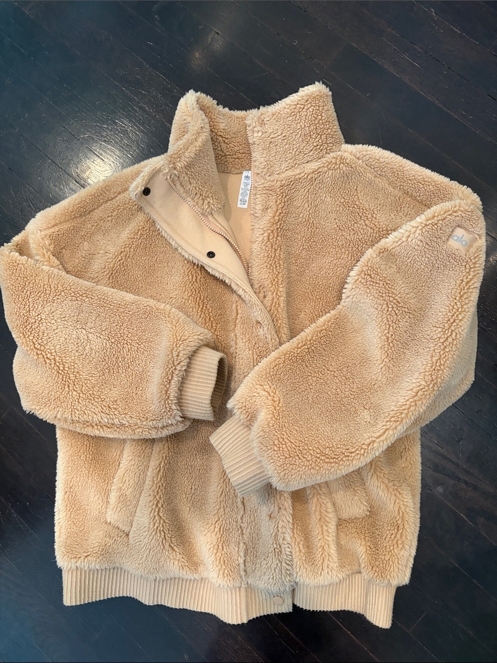 ALO Sherpa Jacket in Camel.